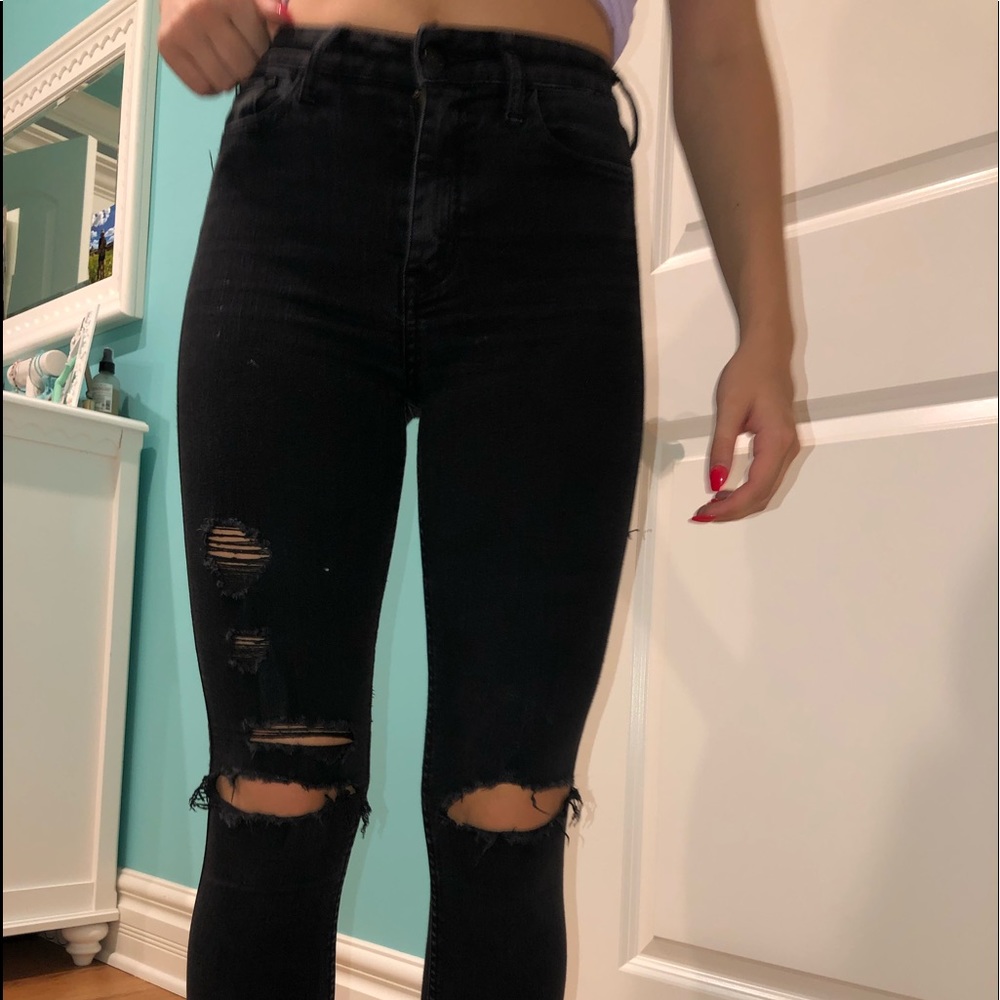 Holister black ripped jeans